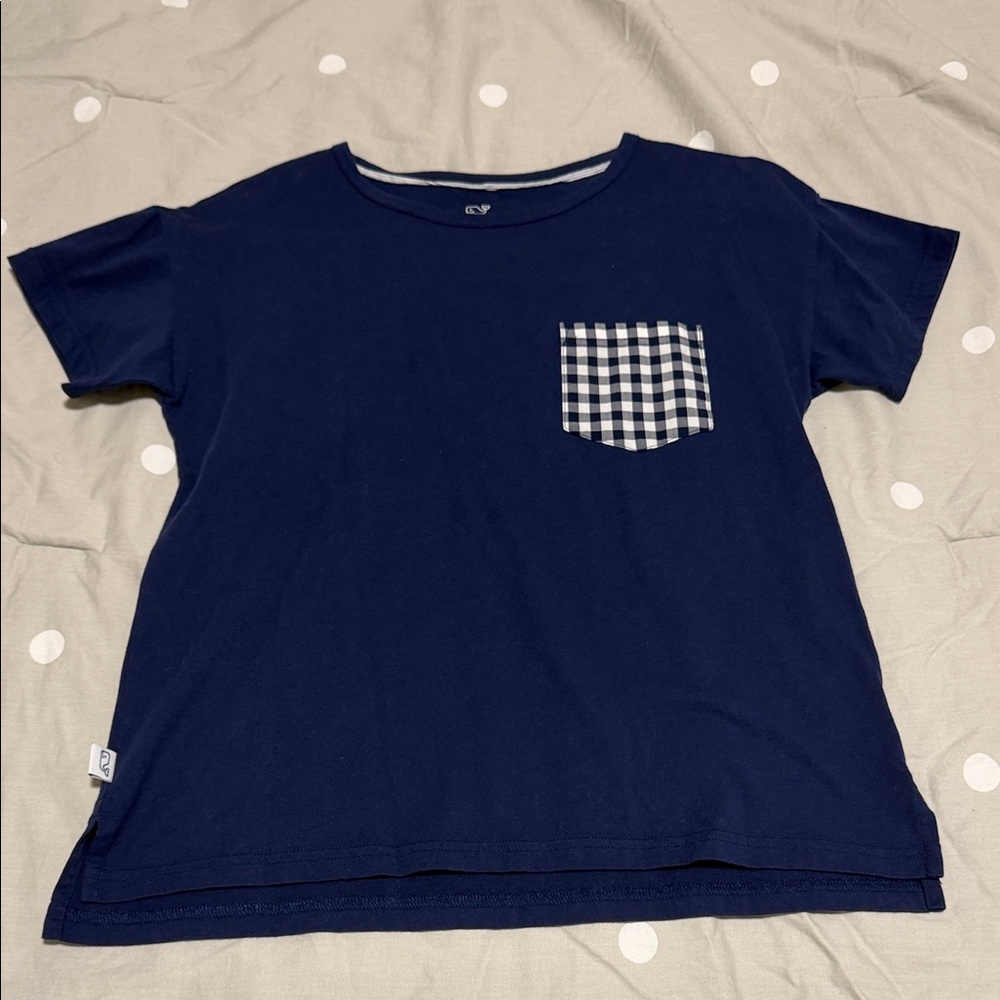 NWOT Vineyard Vines Navy Blue Tee with Checkered Pocket